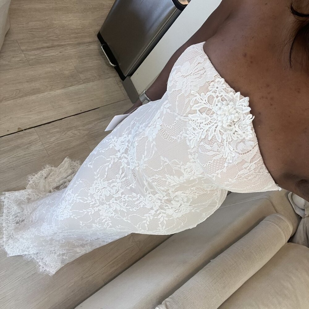 Lulu’s Valeria White Lace Strapless Bustier Maxi Dress Size Small (S)